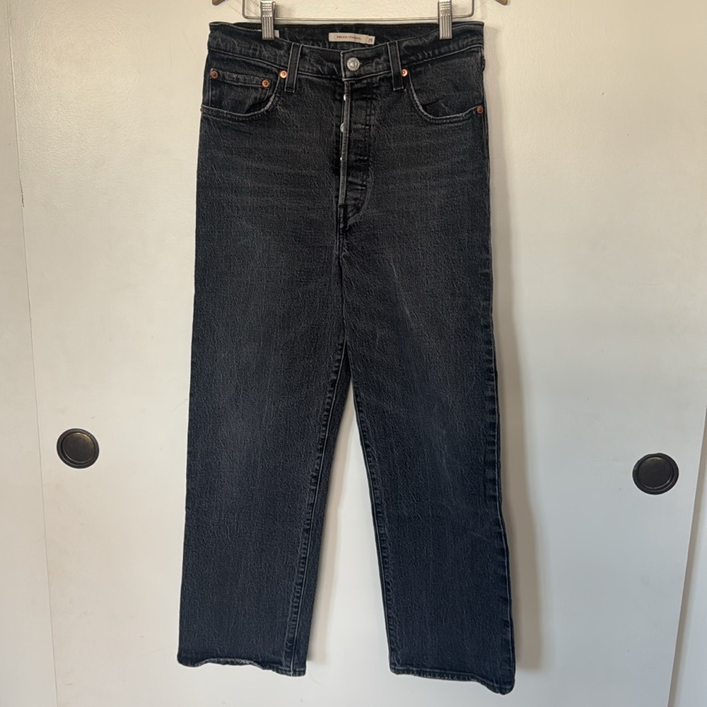 Levi's Premium Charcoal Button-Fly Ribcage Straight Jeans